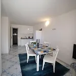 Arenella Beach Апартаменты *