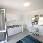 Arenella Beach Апартаменты