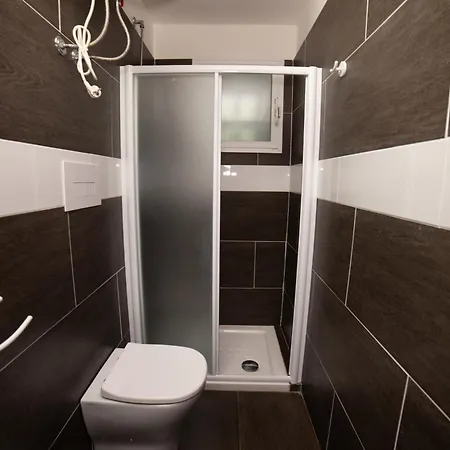 Arenella Beach Apartment *