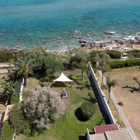 Arenella Beach *