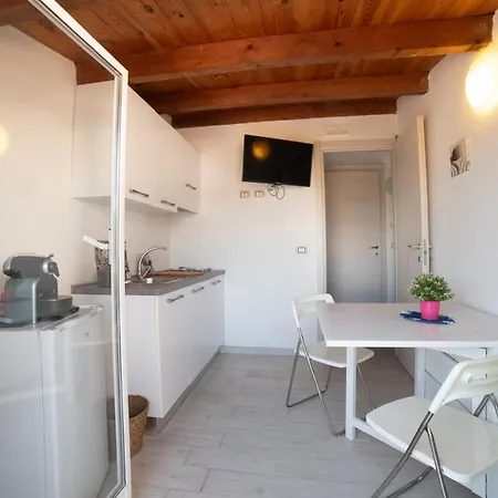 Arenella Beach Syrakus