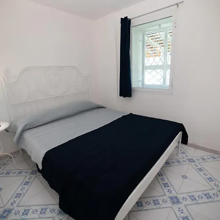 Apartment Arenella Beach *