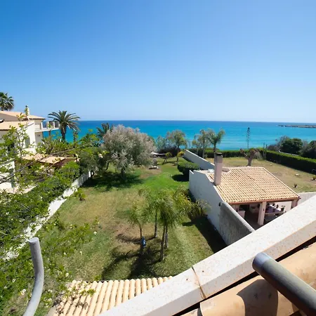 Апартаменты Arenella Beach Сиракузы
