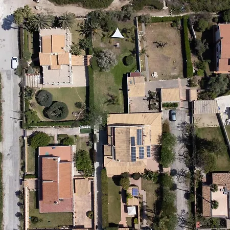 Arenella Beach דירה *